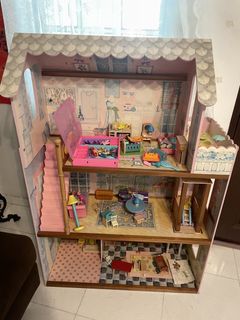 (Category: ) located in . Submitted by chi-chi (Listing ID 1455952969, Image 1). Description: .
