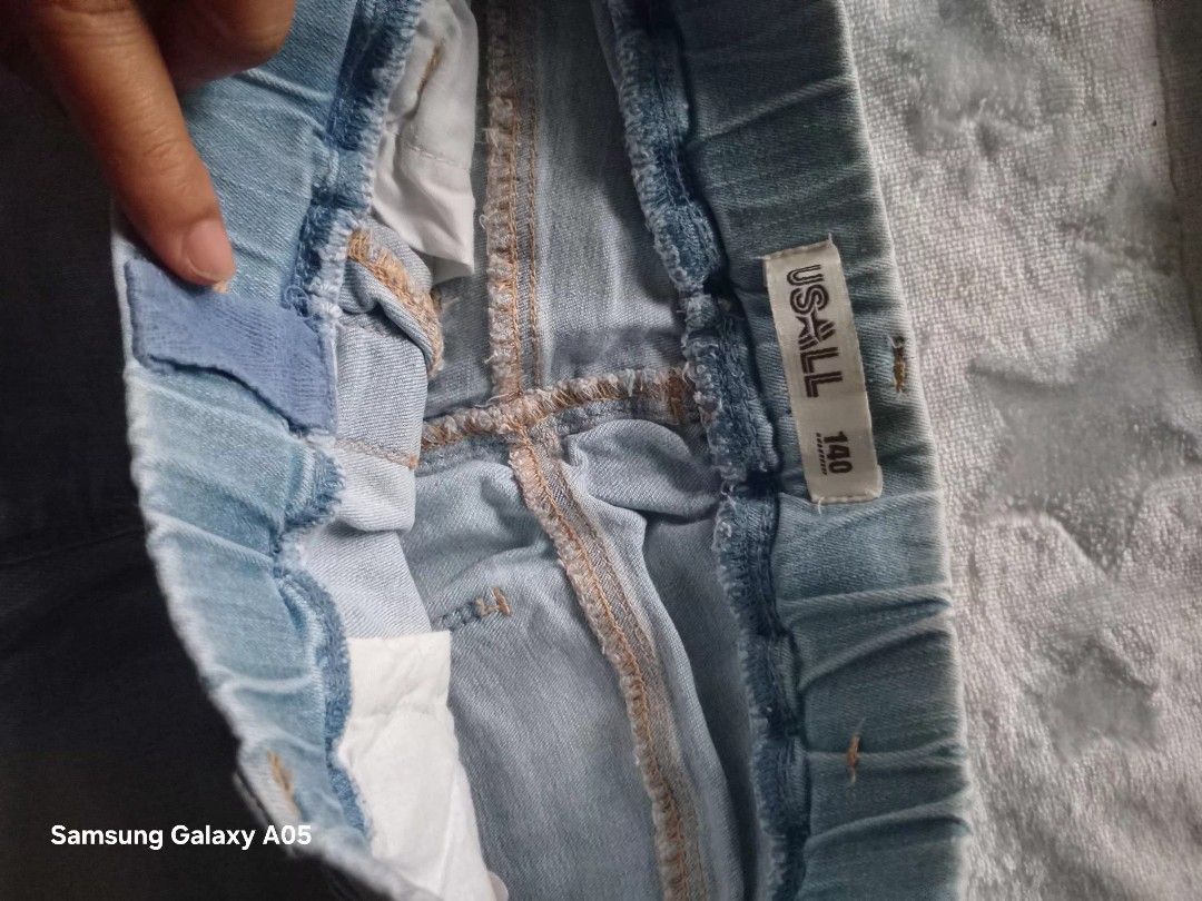 Kids semi tattered shorts (Category: Babies & Kids Fashion) located in Taguig. Submitted by newwavecollection (Listing ID 1455942389, Image 3). Description: my sons preloved 3-5 yrs old good condition.