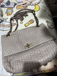 （分類：）位於 。 由 rarararararararararara 提交（商品編號 1456049970，圖片 1）。簡介： 。