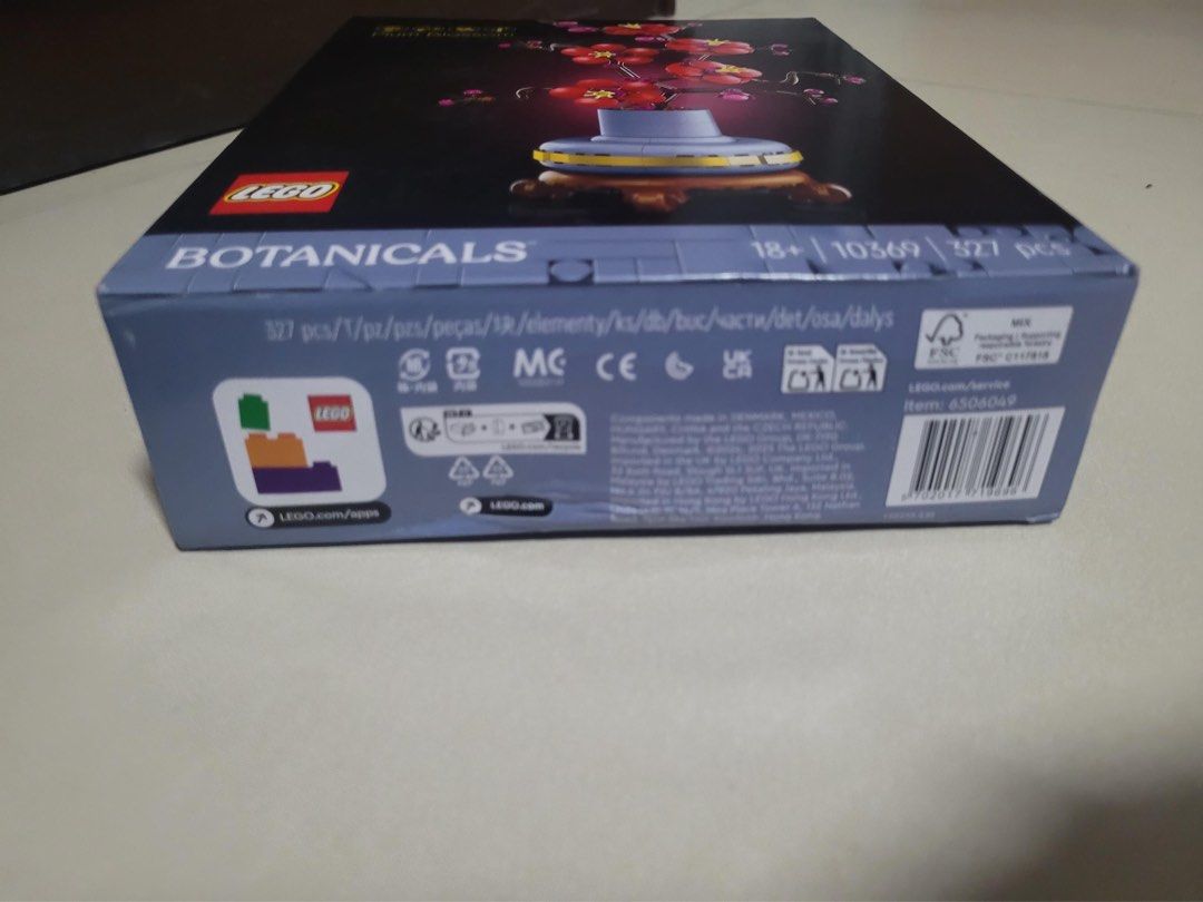 LEGO Botanicals Plum Blossom 10309 (Category: Lego & Building Sets) located in Quezon City. Submitted by aasspp (Listing ID 1455998541, Image 3). Description: - LEGO Botanicals Plum Blossom set - 527 pieces -box has scuffs - Item number: 6504049 - nego ofc.