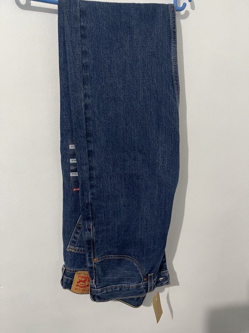 Levi's Levis 505 Regular Fit Blue Denim Jeans (Category: Jeans) located in Quezon City. Submitted by shopmyclutter (Listing ID 1455924304, Image 1). Description: - Classic Levi's 505 jeans - Regular fit, straight through the thigh - Dark blue wash - Brand new with tag and original price attached - Size: Waist 32 inches, Length 32 inches - A versatile wardrobe essential Grabexpress or Lalamove paid by buyer Item location: Fairview QC.