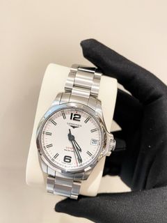 (Category: ) located in . Submitted by watchluxury888 (Listing ID 1455966179, Image 1). Description: .