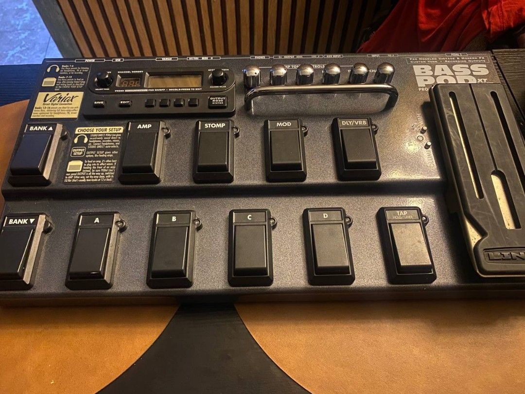 Line 6 Bass Pod XT Live (Category: Musical Instruments) located in Manila. Submitted by eisoj0525 (Listing ID 1455879397, Image 3). Description: The Line 6 Bass PODxt Live is a discontinued floor multi-effects processor and amp modeler built for bassists. It features dedicated stompbox footswitches, over 50 bass effects, a built-in expression pedal, USB digital I/O, and specialized vintage and modern bass amp models. [1, 2] Key Features & Specifi