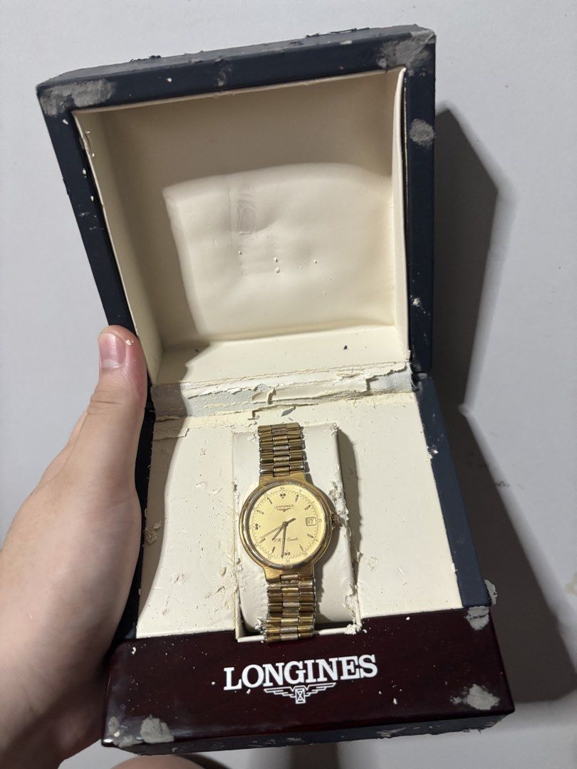 Longines Conquest Mens VHP Very High Precision (Category: Luxury Watches) located in Manila. Submitted by maxxxxxxxxxxxx (Listing ID 1455970790, Image 2). Description: For sale Vintage Longines conquest VHP quartz movement Newly serviced and new battery Crown has been replaced please see photos but can still function and be screwed down hence the lower price Patina and dirt on the dial as well Comes with a box.