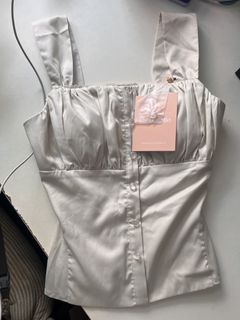 (Category: ) located in . Submitted by secondchapter.thriftstore (Listing ID 1455972462, Image 1). Description: .