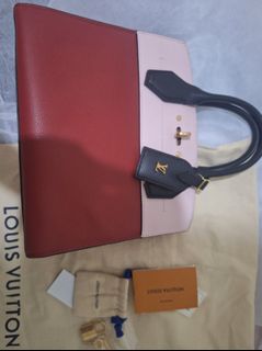 （分類：）位於 。 由 tiffany808 提交（商品編號 1455995330，圖片 1）。簡介： 。