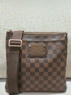 (Kategori: ) berada di . Dikirim oleh papa_pro (ID iklan 1456013780, Gambar 1). Deskripsi: .