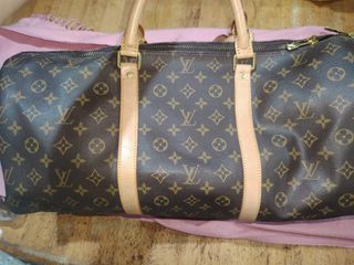 (Category: ) located in . Submitted by shoptokyothrift (Listing ID 1455898796, Image 1). Description: .