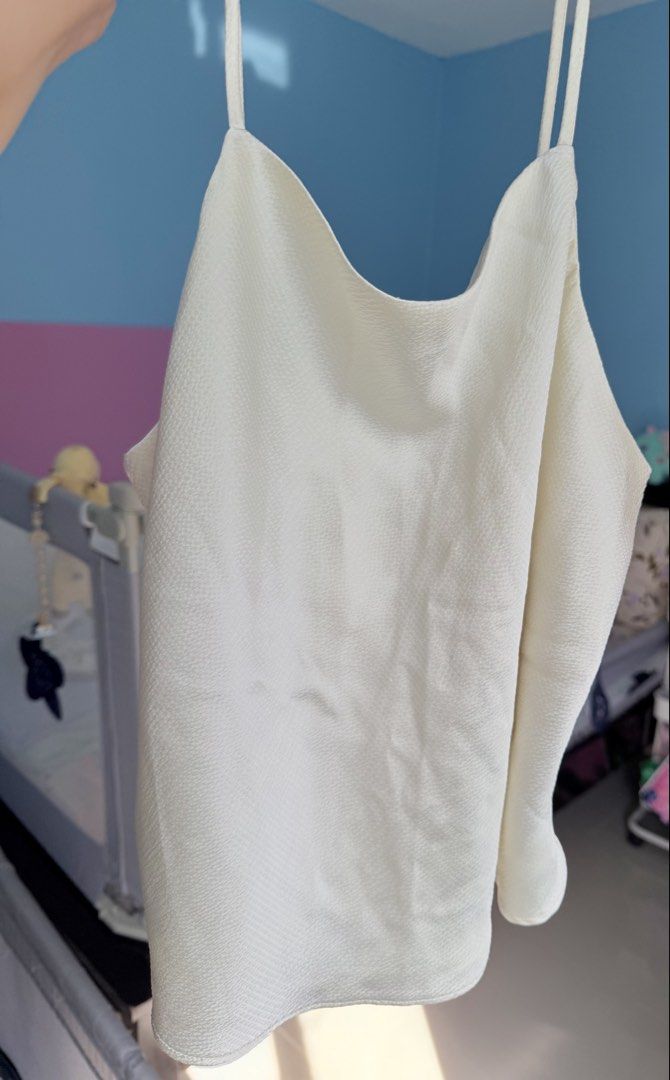 Mango Coords (Category: Sets or Coordinates) located in Cebu City. Submitted by kittyyym (Listing ID 1455919008, Image 2). Description: top fit small-med bottom medium waist size 28inches length 42inches pm for photo ww :).