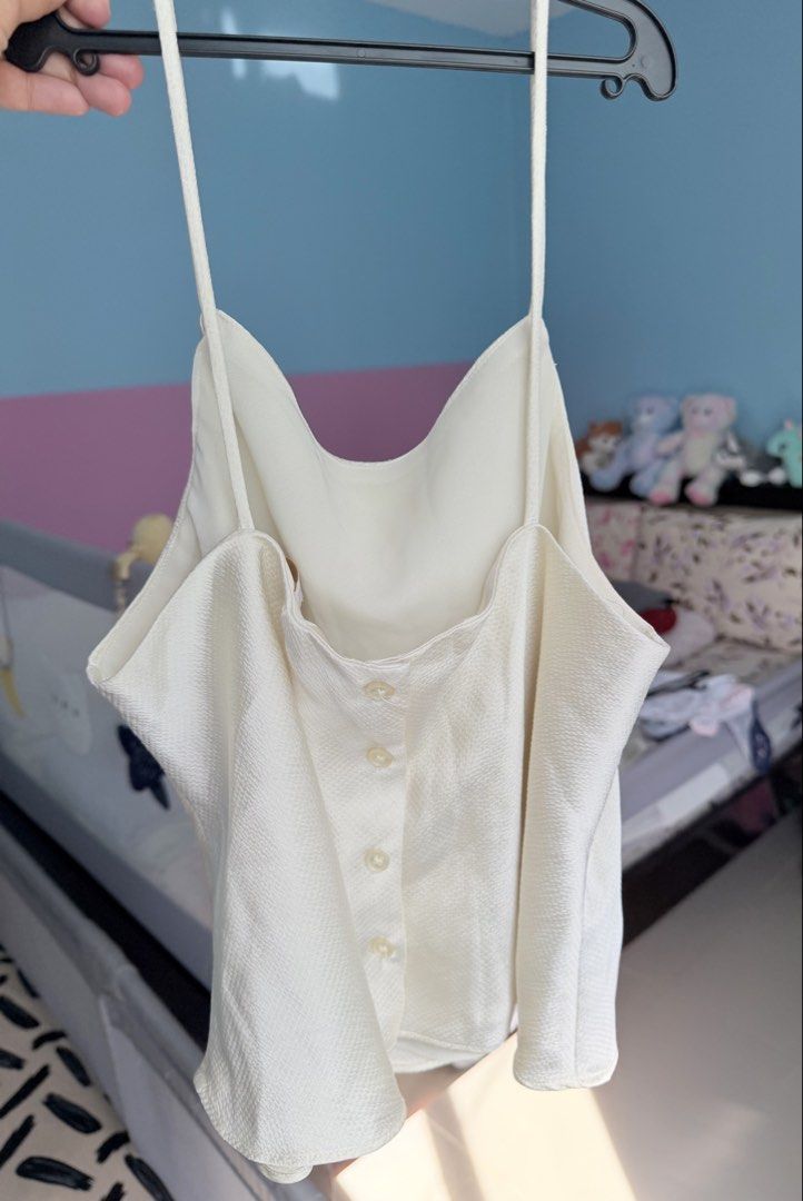 Mango Coords (Category: Sets or Coordinates) located in Cebu City. Submitted by kittyyym (Listing ID 1455919008, Image 3). Description: top fit small-med bottom medium waist size 28inches length 42inches pm for photo ww :).