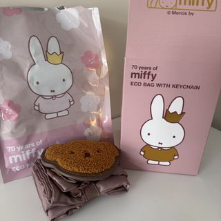 （分類：）位於 。 由 crystaljane 提交（商品編號 1456018617，圖片 1）。簡介： 。