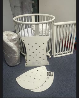 (Category: ) located in . Submitted by Baby_City (Listing ID 1455941944, Image 1). Description: .