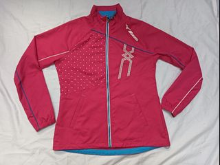 (Category: ) located in . Submitted by ironcloths (Listing ID 1455904936, Image 1). Description: .
