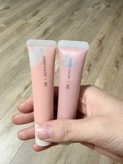 由 selishaaa (刊登 ID 1452855861，圖片 1) 提交，位於 的 (類別：)，說明：。