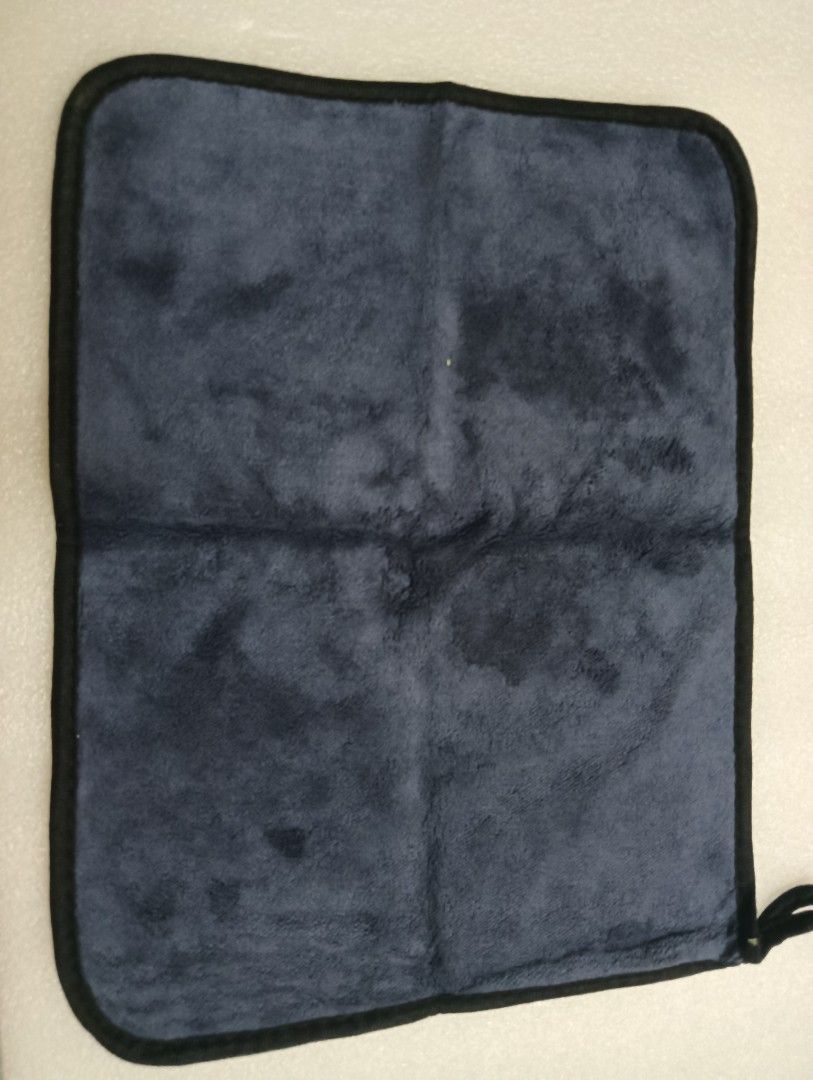 Multipurpose Microfiber (Category: Towels, Napkins & Holders) located in Petaling Jaya. Submitted by im_endna (Listing ID 1455982113, Image 3). Description: 🔵Multipurpose microfiber 🔵Cleaning Cloth ( suitable for car ,motorcycle,kitchen & etc ) 🔵 Material soft 🔵 Super water absorbent 🔵 Stock Available 10pcs.