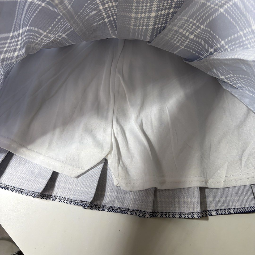 Navy Blue & White Plaid Pleated Mini Skirt (Category: Skirts) located in Baguio. Submitted by closetdropsbgo (Listing ID 1455996942, Image 3). Description: .