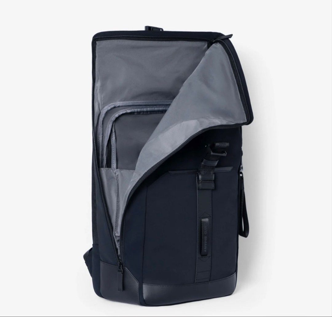 Nayo Smart Herman Pro Half-Roll Top Backpack (Category: Backpacks) located in Mabalacat. Submitted by danadee (Listing ID 1455988938, Image 2). Description: Color: Black Size: 25L Only used thrice, good as new..