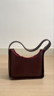 (Category: ) located in . Submitted by shopsnfinds (Listing ID 1456008186, Image 1). Description: .