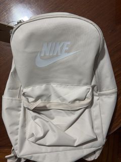 （分類：）位於 。 由 hk_michael_ 提交（商品編號 1455980774，圖片 1）。簡介： 。