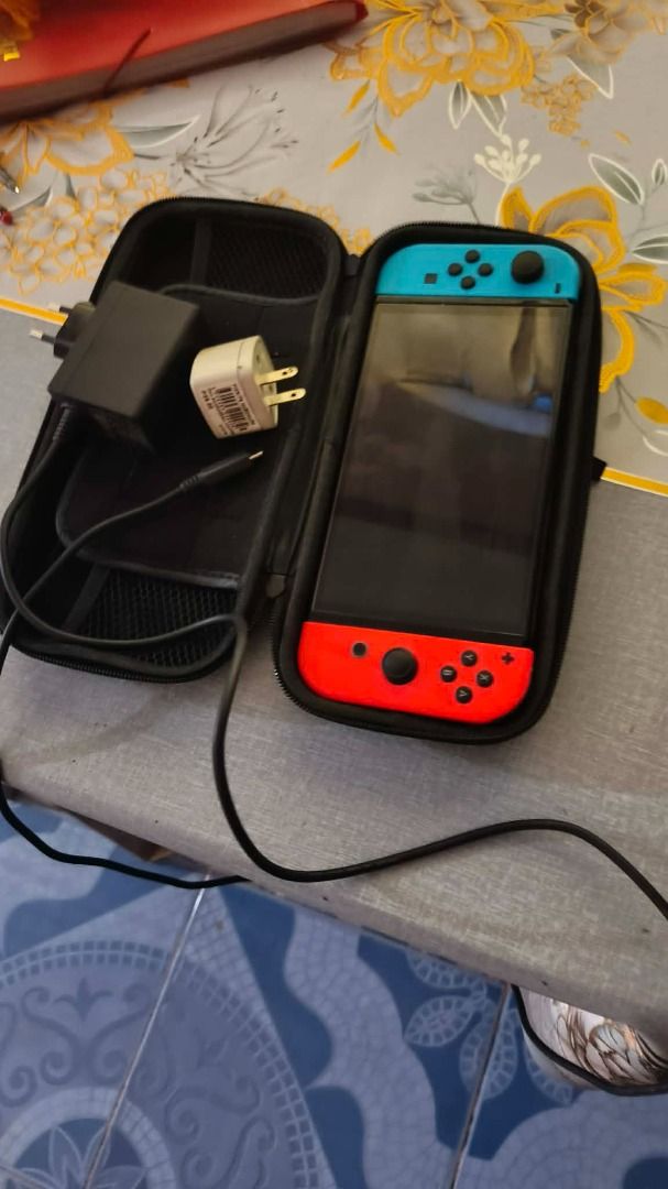 Nintendo Switch OLED (Category: Nintendo) located in Caloocan City. Submitted by calmriver-9ae27b (Listing ID 1455984376, Image 1). Description: For sale nintendo switch oled 10k nalang. Free 2 games (Pokemon Legends ZA, Pokemon Sheild) and other accesories. Reason for sale: naka tambay nalang. PM for more details. Negotiable for 9,500 - 10,000.