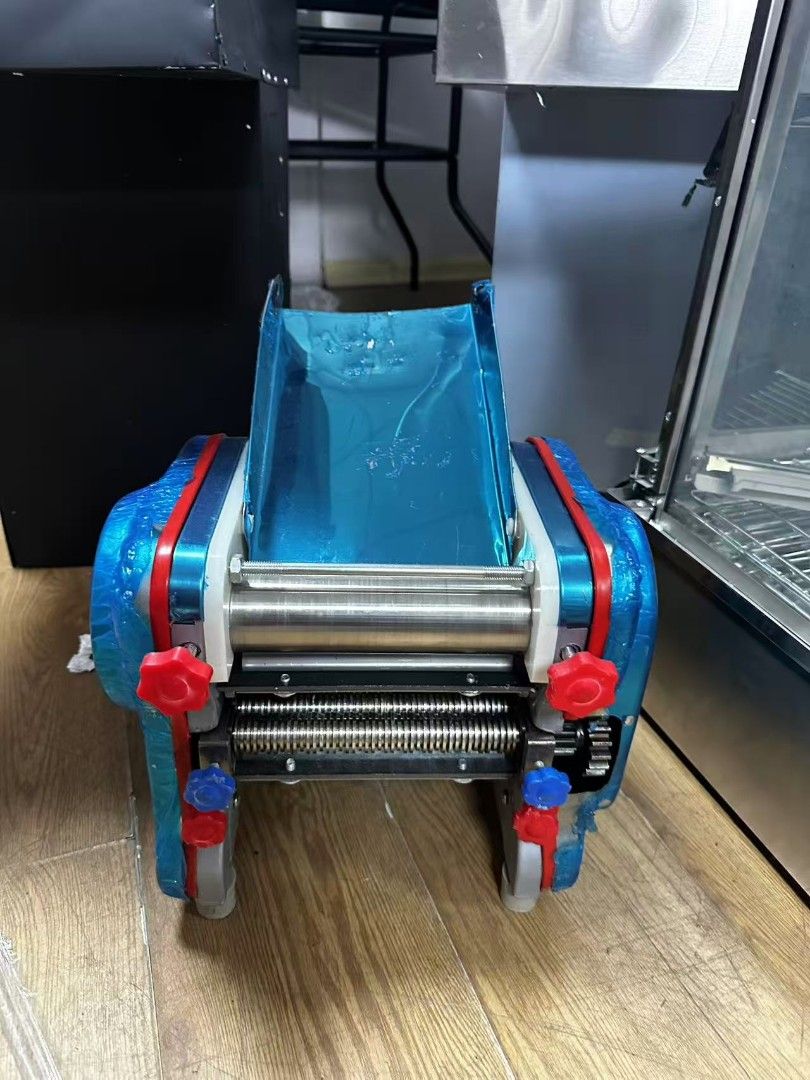 Noodles Machine Good As New (Category: Rice & Noodles) located in Cavite. Submitted by nila.d (Listing ID 1455857556, Image 3). Description: .