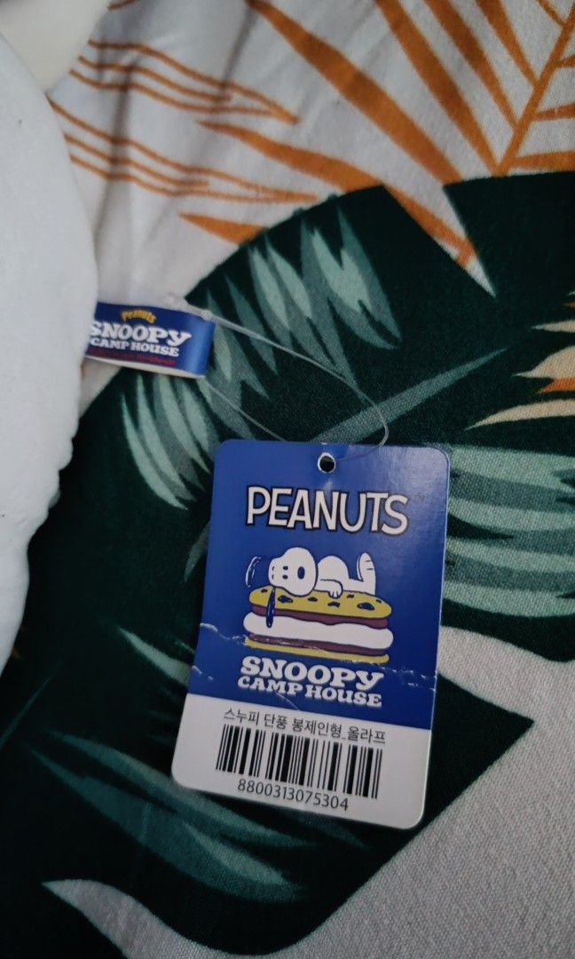 Olaf Plush SNOOPY PEANUTS (Category: Plushies & Soft Toys) located in Cabuyao City. Submitted by ingrid1212.bear (Listing ID 1455939847, Image 3). Description: Olaf Plush SNOOPY PEANUTS Brand New With Paper Tag, No Flaws, Good for Gifting ✅ Very good quality! ✅ Please feel free to make an offer! Payment options: Pay first with SF thru GCash/Maya/MariBank Strictly No Refunds.