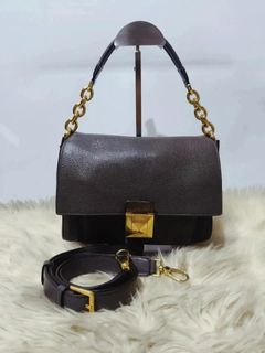 (Category: ) located in . Submitted by your____lux____shop (Listing ID 1455918465, Image 1). Description: .
