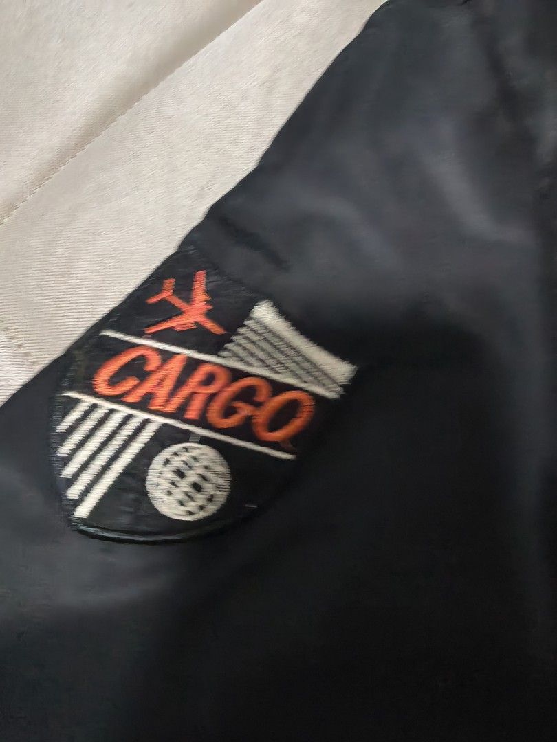 Outer Jacket (Category: Coats, Jackets and Outerwear) located in Singapore. Submitted by chikarashushu (Listing ID 1456023731, Image 4). Description: Never worn it before..