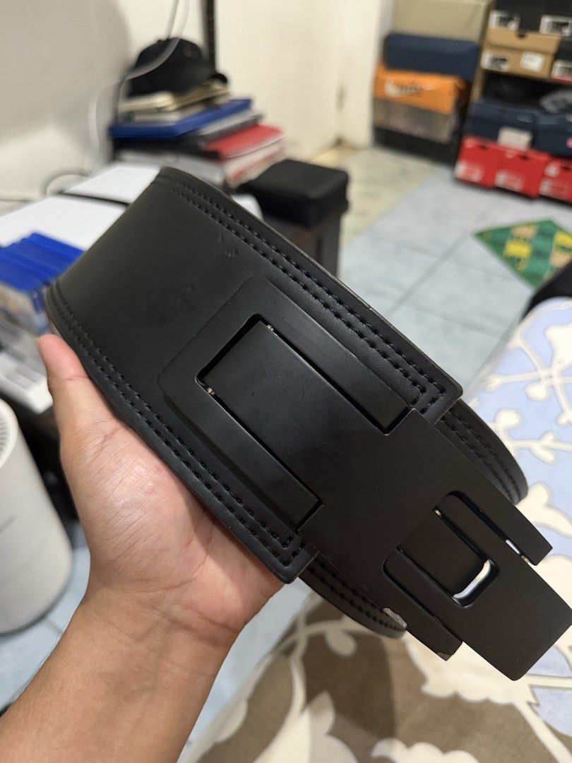 Powerlifting Lever Belt (Category: Other Sports Equipment and Supplies) located in Quezon City. Submitted by kvndm (Listing ID 1455994634, Image 1). Description: For Sale Generic Powerlifting Belt Lever Type Large-XL 120 cm for 35-42 inches waist 8/10 condition Has paint chips and slight worn out lining but still usable. Location Batasan Hills, Quezon City San Mateo, Rizal Commonwealth, Quezon City Nangka, Marikina.