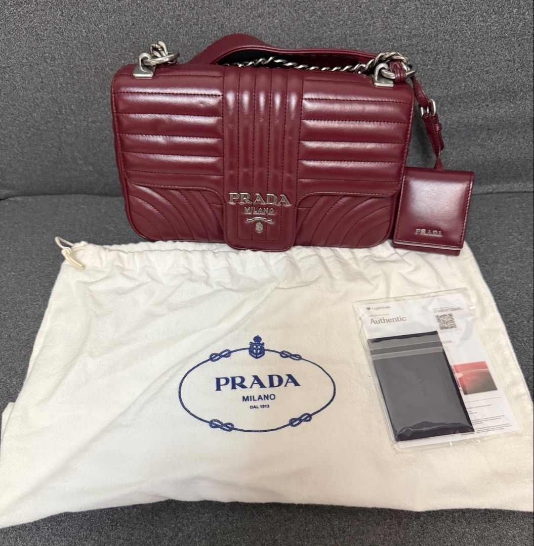 Prada diagramme (Category: Luxury Bags & Wallets) located in Mandaluyong City. Submitted by fhenvinco (Listing ID 1455872660, Image 1). Description: .