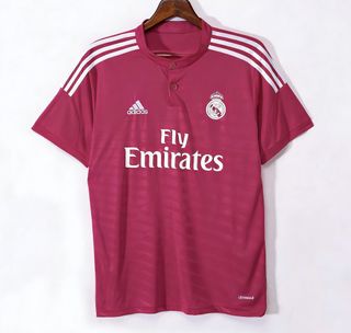 (Category: ) located in . Submitted by calcio_sport_jersey (Listing ID 1455991926, Image 1). Description: .