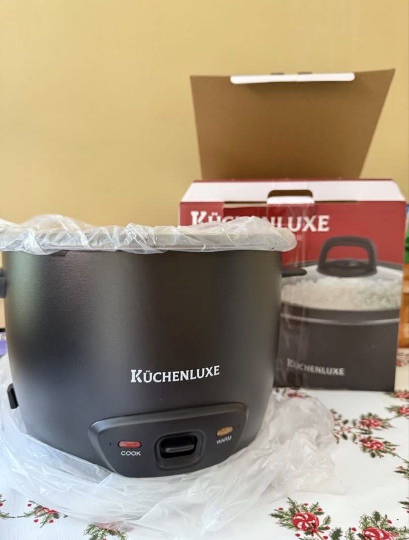 Rice Cooker 1.8L (Category: Cookware & Accessories) located in Manila. Submitted by pauiieegab (Listing ID 1455863302, Image 3). Description: 🍚 Brand new, unused 📦 Complete with box 1.8L (up to 10 cups) ✨ Matte black body 🍳 Non-stick inner pot 🪟 Glass lid 🥄 With spoon & cup included.
