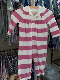 (Category: ) located in . Submitted by vintageshop_94 (Listing ID 1455972304, Image 1). Description: .