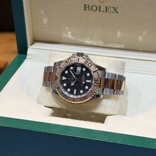 (Category: ) located in . Submitted by allwatches_anson (Listing ID 1455937544, Image 1). Description: .