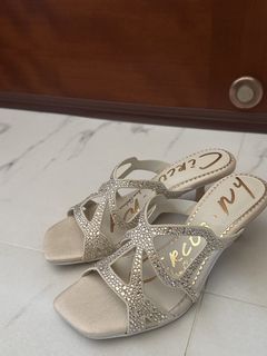 （分類：）位於 。 由 nataliekk966 提交（商品編號 1455934213，圖片 1）。簡介： 。