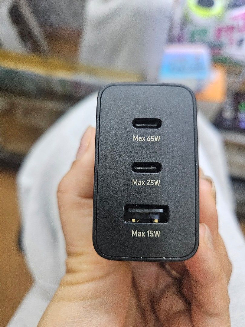 Samsung 65w Original No Box (Category: Cables & Adaptors) located in San Juan City. Submitted by rjean02 (Listing ID 1455956421, Image 1). Description: Brandnew original sealed money back guarantee.