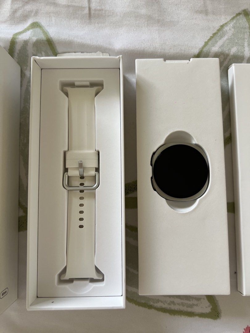 Samsung Galaxy Watch 9 (Category: Women's Watches) located in Pasay City. Submitted by declutterwme01 (Listing ID 1455866664, Image 3). Description: Samsung Galaxy Watch 9 Cream 40mm - Open Box (Fresh / Unused) | Sale or Swap to Apple Watch 10 / 11 ​PRICE: ₱18,500 (SRP: ₱22,990 — big savings!) ​DESCRIPTION: Brand New / Open Box Samsung Galaxy Watch 9 (Cream, 40mm). ​Got this as a pre-order bundle with a Galaxy Z Fold 8 and just delivered today! T