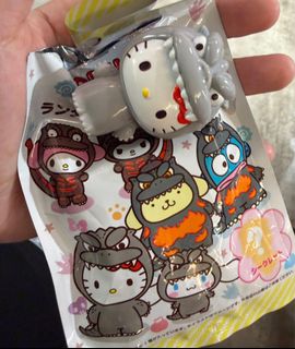 （分類：）位於 。 由 darladarla 提交（商品編號 1455935558，圖片 1）。簡介： 。