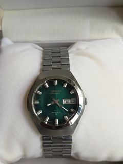 (Category: ) located in . Submitted by watchcollector184 (Listing ID 1455900686, Image 1). Description: .