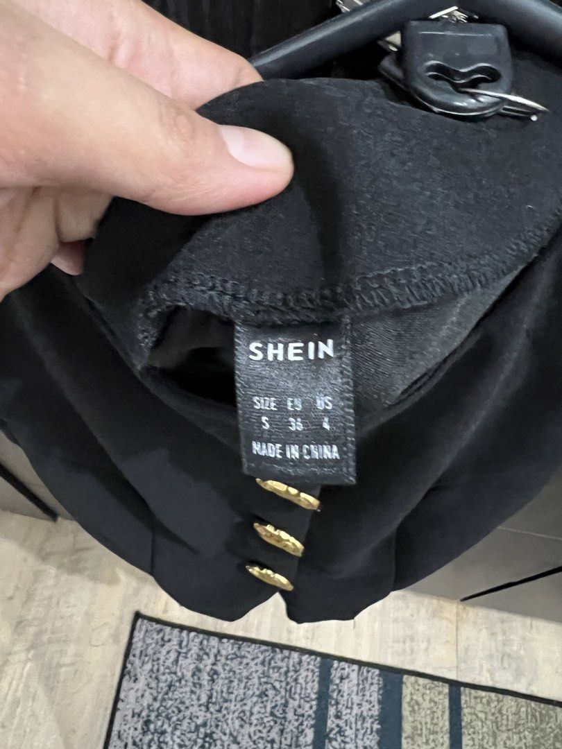 SHEIN TOP (Category: Sleeveless) located in Manila. Submitted by cjtin27 (Listing ID 1456003589, Image 2). Description: Used once only for my japan trip Rfs: declutter.