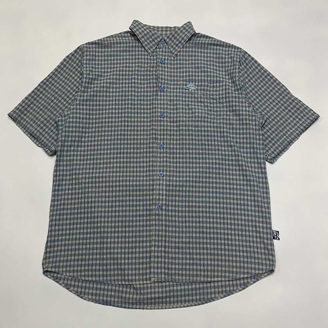 Southpole og polo (Category: Announcements) located in Quezon City. Submitted by thriftrage (Listing ID 1456020551, Image 1). Description: Width’ 25.5 Length’ 33 No issue Good condition.