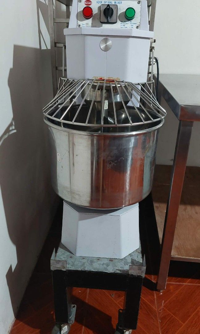 STAINLESS BAKING EQUIPMENTS (Category: Bakeware) located in Cabuyao City. Submitted by klarenx (Listing ID 1455977572, Image 3). Description: MAMATID, CABUYAO, LAGUNA 8 KG STAINLESS SPARTA SPIRAL MIXER WITH FREE ROLLING STAND = ₱28,000 STAINLESS 4-TRAY OVEN = ₱23,000 48'×35' STAINLESS MIXING TABLE =₱11,000 STAINLESS COOLING RACK 15 layers =₱8,000 ORIGINAL LOAF BREAD MOULDER, DISPLAY TRAY, PLANCHA = ₱5,000 TOTAL = ₱75,000 SHIPPING FEE PER ITEM NOT