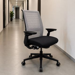(Category: ) located in . Submitted by office.chair.seller (Listing ID 1454425517, Image 1). Description: .