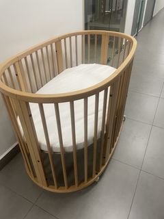 (Category: ) located in . Submitted by Baby_City (Listing ID 1455939953, Image 1). Description: .