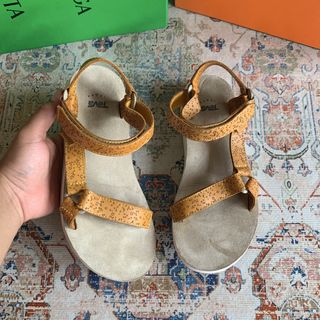 (Kategori: ) berada di . Dikirim oleh seconds.tresnoo (ID iklan 1456038381, Gambar 1). Deskripsi: .
