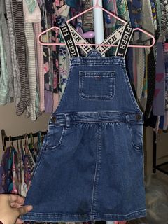 (Category: ) located in . Submitted by vintageshop_94 (Listing ID 1455982126, Image 1). Description: .