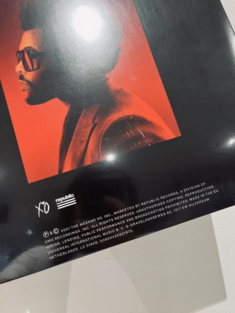 The Weeknd - Highlights Vinyl Record (Category: Vinyls) located in Pasig City. Submitted by ghelaloopsy (Listing ID 1455948913, Image 3). Description: 2 Record Set Brandnew Sealed Black Standard Vinyl Record. Out of Print EU Pressing (Made in Czech Republic) .