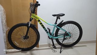 （分類：）位於 。 由 lebonSimon 提交（商品編號 1456033459，圖片 1）。簡介： 。