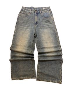 (Category: ) located in . Submitted by retro17s.closet (Listing ID 1455970176, Image 1). Description: .