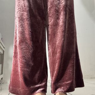 (Kategori: ) berada di . Dikirim oleh putrirey (ID iklan 1455941716, Gambar 1). Deskripsi: .